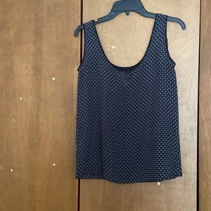 Beautiful brand new made in Portugal top size 4